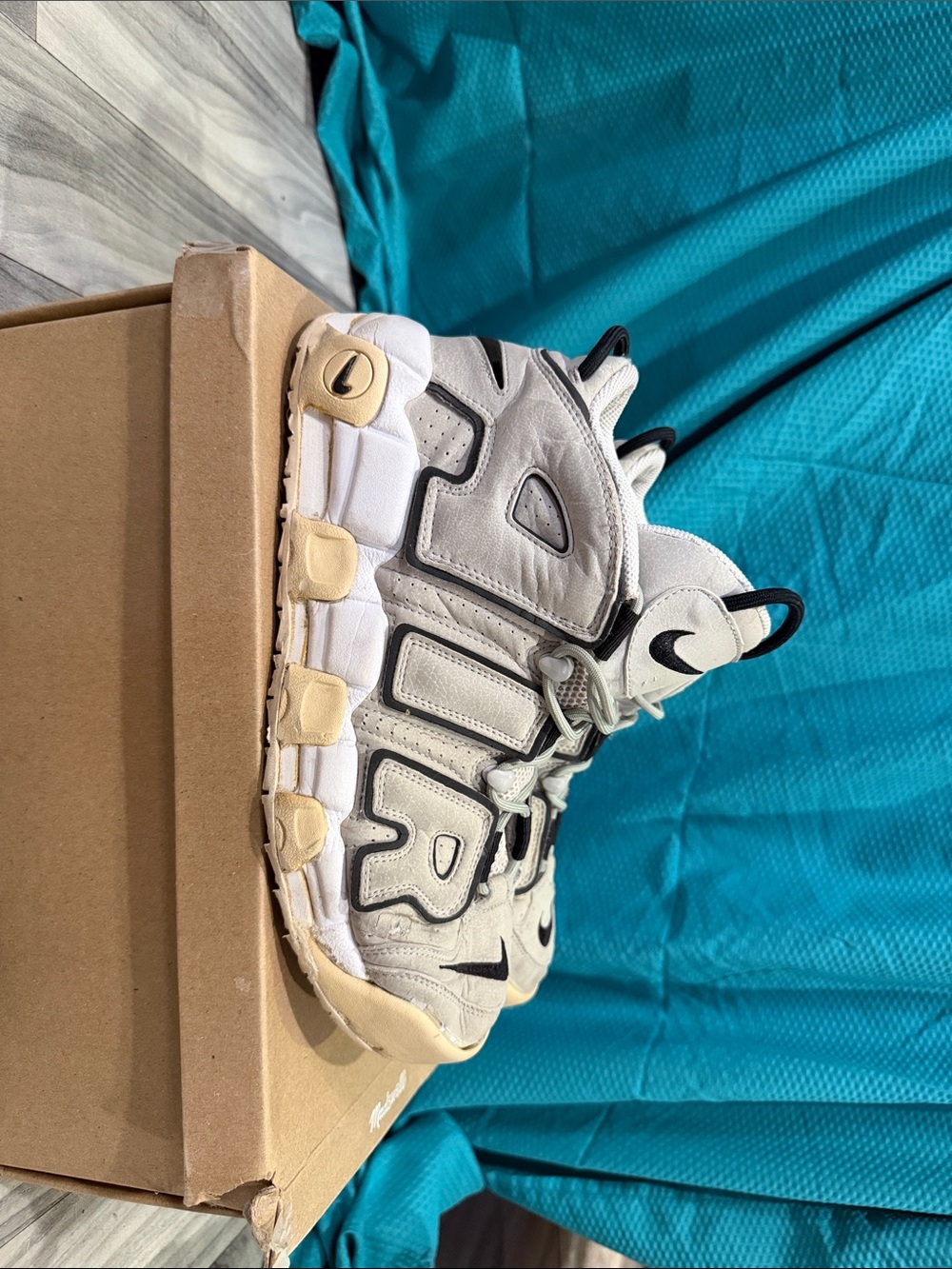Nike Kids' White and Cream Air More Uptempo Sneakers